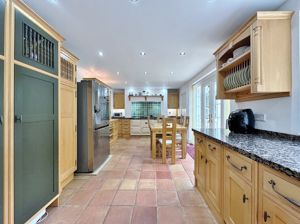 Photo 17- click for photo gallery